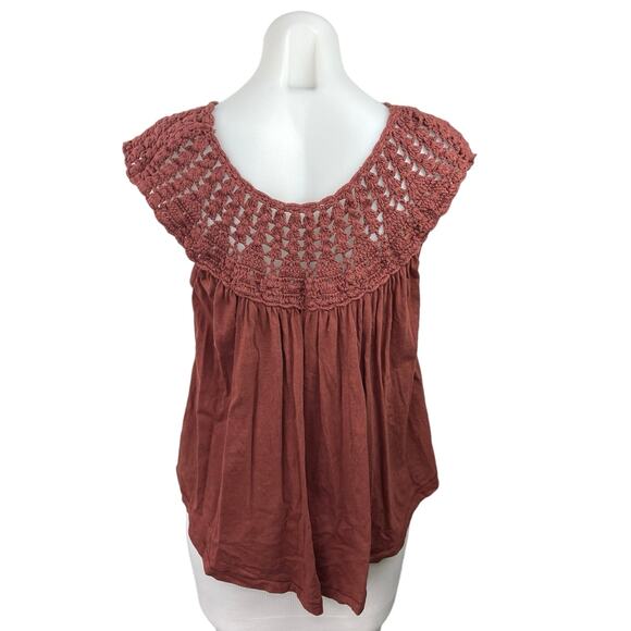 Lucky Brand Women's Brown Round Neck Sleeveless Crochet Yoke Tee Top Size XS - Picture 2 of 4